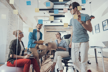 幼儿园大班语言教案-《春天来了》