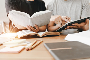 宇宙是由什么元素组成的