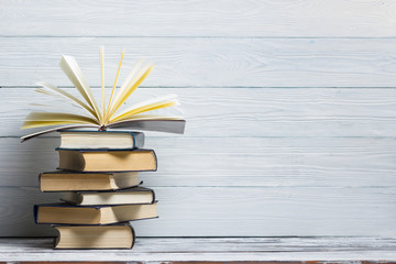 小学六年级英语翻译。加50分~~